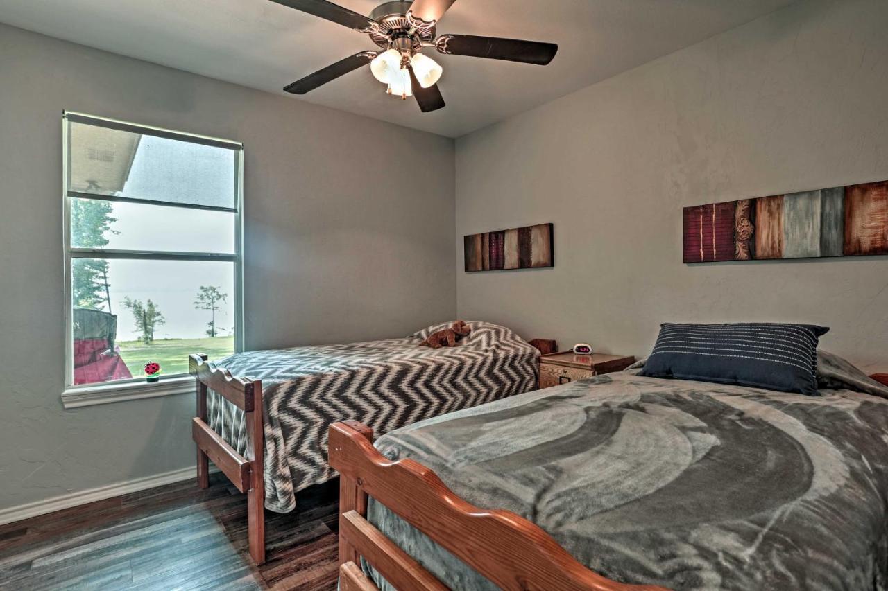 Vila Relaxing Texas Getaway, 1 Mile To Boat Ramp! Jefferson Exteriér fotografie
